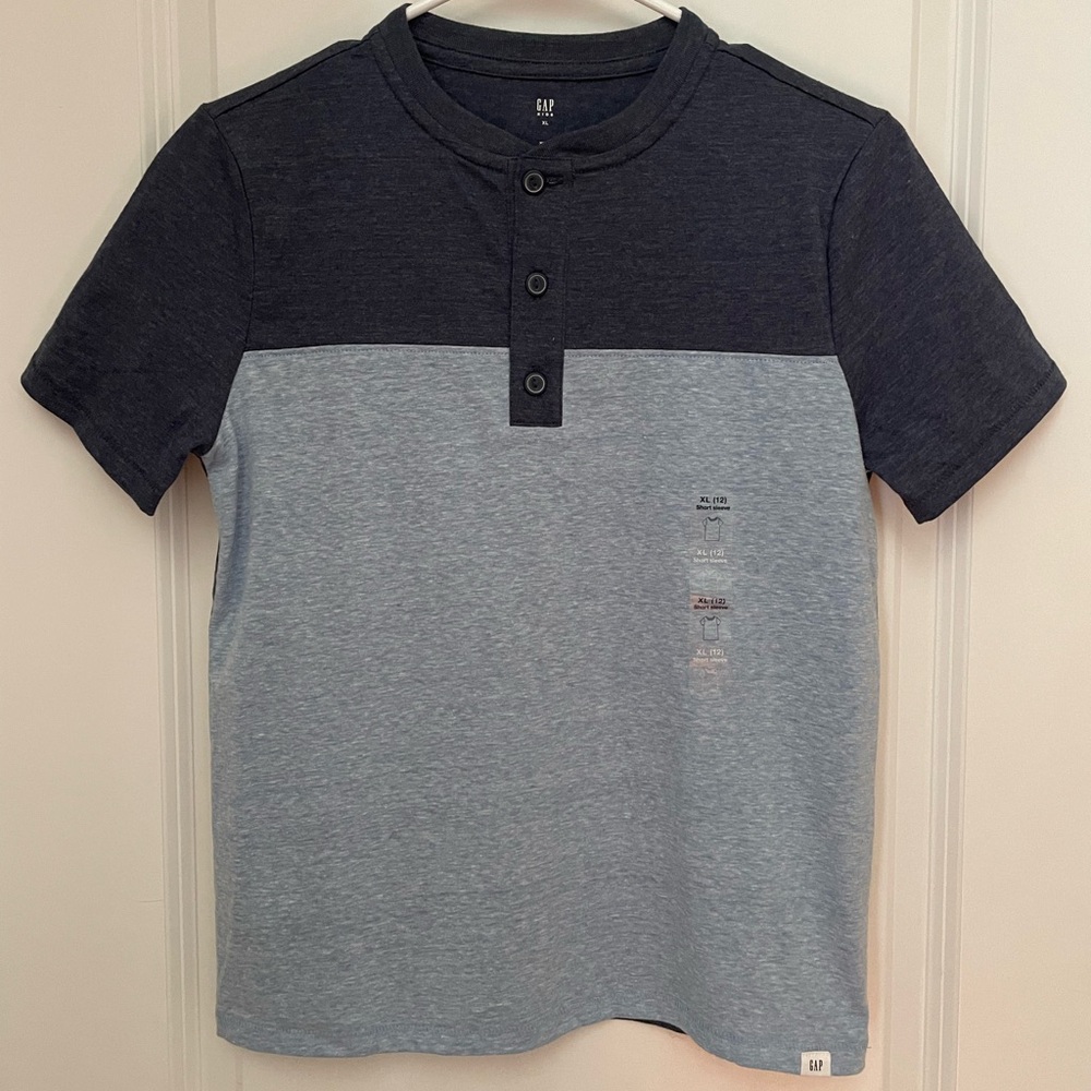 GAP Boys Short Sleeve Shirt Size XL (12)